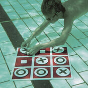 NOUGHTS & CROSSES Swimming Pool Game