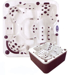 Garden 800 Hot Tub